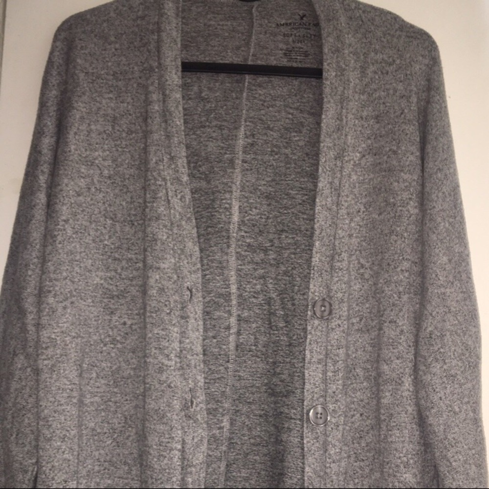 American Eagle plush gray sweater with buttons